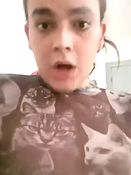 La-Gatiita-trans online show from October 14, 1:45 pm