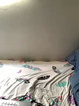 La-Gatiita-trans online show from April 12, 4:34 pm