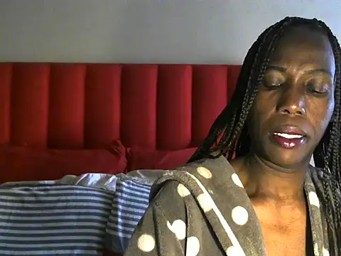 Snapshot of AfroGodesss123 chatting on July 13, 7:44 am AfroGodesss123 online show from July 13, 7:44 am