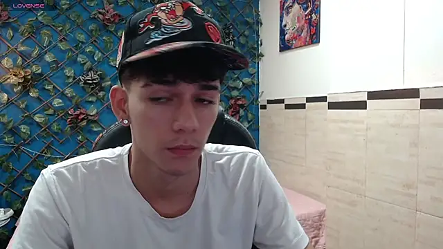 AmethystShadow17 online show from November 2, 2:52 pm