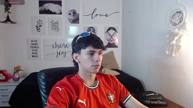 AmethystShadow17 online show from January 8, 7:38 pm