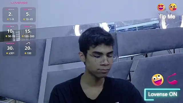 Desire4Duo online show from November 20, 1:33 pm