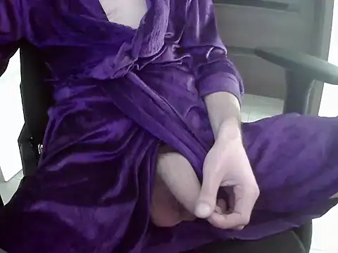 Batboy94 online show from November 15, 10:59 pm