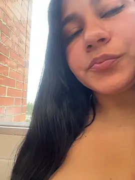 kassandra luxury online show from November 15, 6:37 pm