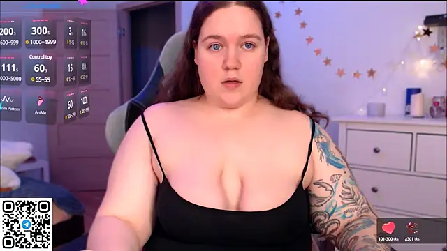 Snapshot of SummerTina chatting on December 12, 6:10 pm SummerTina online show from December 12, 6:10 pm