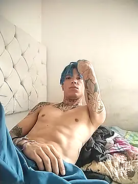 Overinktt online show from November 15, 2:35 pm