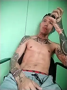 Overinktt online show from November 26, 3:57 pm