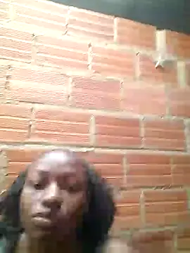 Snapshot of meilybarbie chatting on February 22, 3:32 pm meilybarbie online show from February 22, 3:32 pm