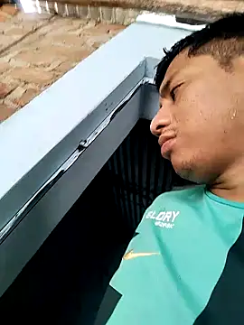 Snapshot of RennySem chatting on November 1, 5:48 pm RennySem online show from November 1, 5:48 pm