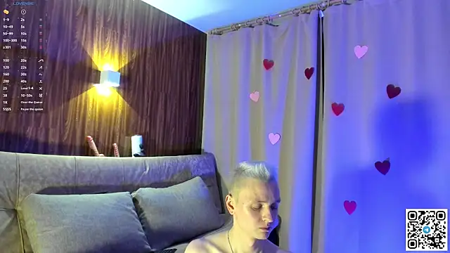 Snapshot of Logan_mett chatting on February 10, 6:12 pm Logan mett online show from February 10, 6:12 pm