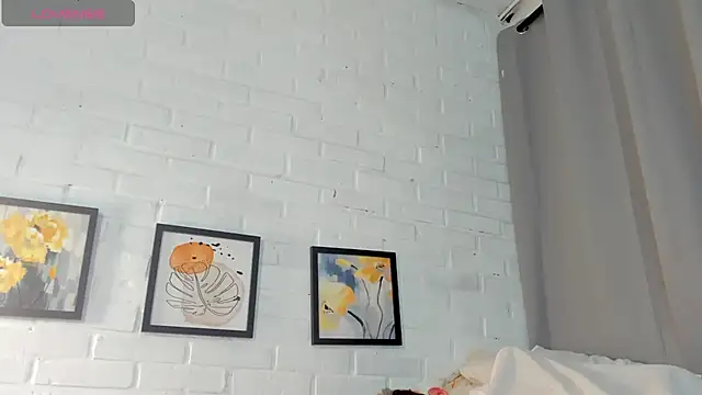 Snapshot of MATEO_HUNTER chatting on February 14, 8:33 am MATEO HUNTER online show from February 14, 8:33 am