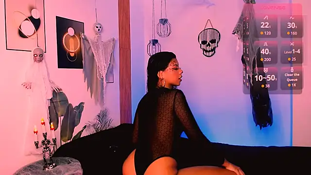 ivonyrose  online show from October 20, 8:09 pm