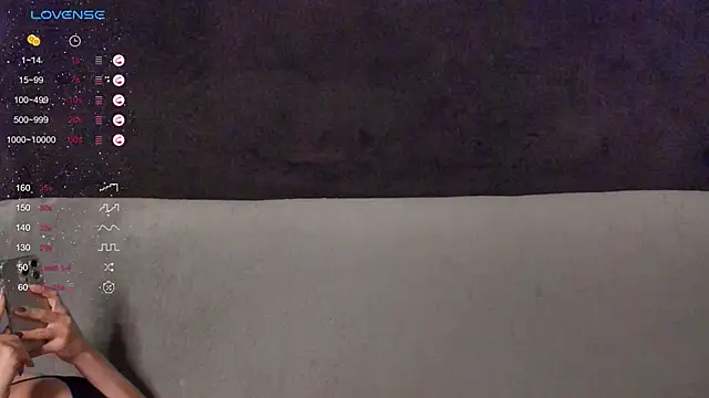 VickiRoom online show from December 4, 6:28 pm