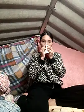 -Kem-01 online show from November 4, 1:27 am