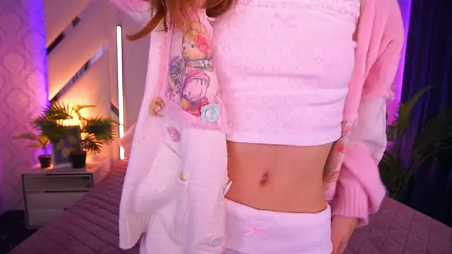 CuteeFoxy online show from December 1, 3:06 pm