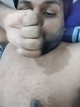 Akki19989 online show from January 8, 6:37 am