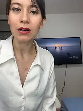 AlanaRius18 online show from February 3, 11:04 am