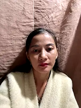 Snapshot of Miss-World00 chatting on October 23, 12:21 am Miss-World00 online show from October 23, 12:21 am