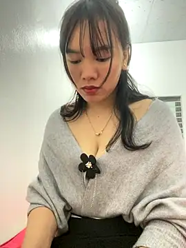 Snapshot of hanaa-show chatting on November 18, 12:31 pm hanaa-show online show from November 18, 12:31 pm