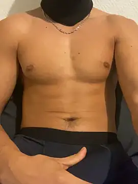 Rebeudeter  online show from December 3, 11:36 pm