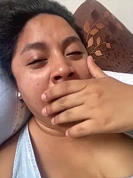 Techi0525 online show from November 8, 8:07 pm