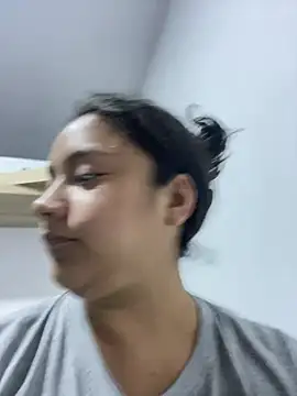 Techi0525 online show from February 9, 3:27 pm