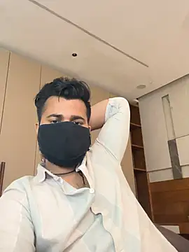 Snapshot of Notme_09 chatting on February 27, 1:44 pm Notme 09 online show from February 27, 1:44 pm