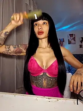 LucyMiax online show from February 7, 8:34 pm