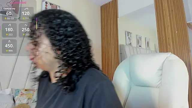 Snapshot of Miaa_Star1 chatting on June 22, 1:19 pm Miaa Star1 online show from June 22, 1:19 pm