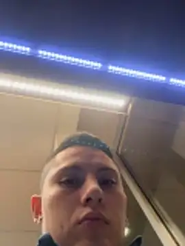 Feloh95 online show from November 24, 11:26 pm