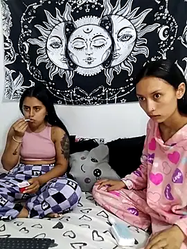 abby n emily online show from April 9, 3:17 pm