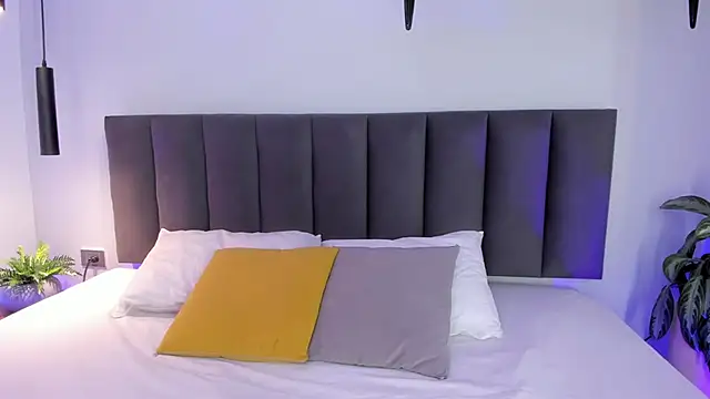 AilanaCortes online show from October 27, 11:58 am