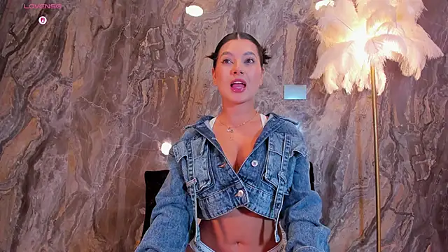 Rashel Frost  online show from October 30, 7:58 pm