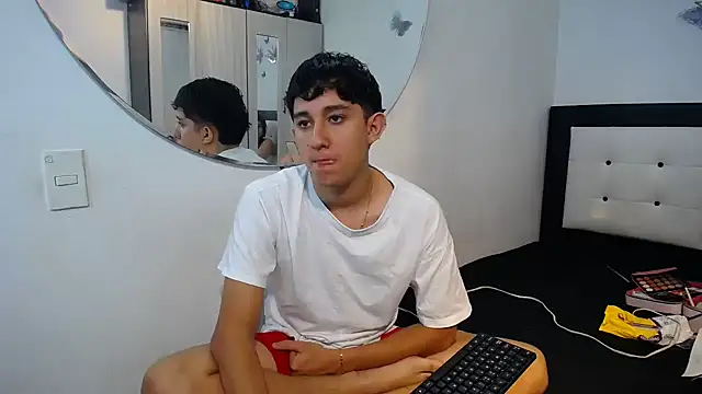 Dravith Valery online show from November 19, 4:12 am