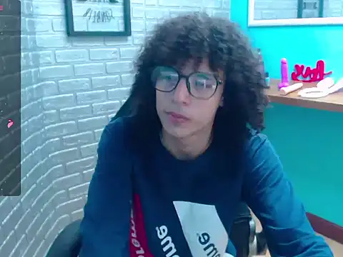 Mike Miiller  online show from December 17, 3:29 pm