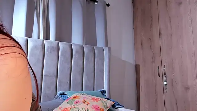 AmberPixie  online show from November 15, 8:49 pm