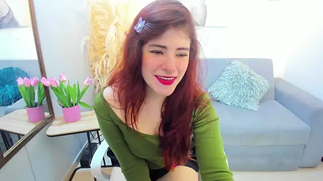 Snapshot of AmberPixie_ chatting on December 21, 1:13 am AmberPixie online show from December 21, 1:13 am