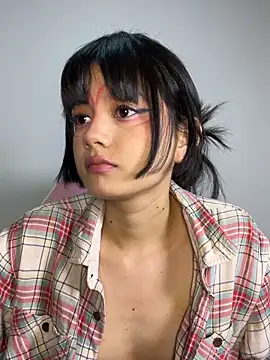 AnaisXoXo online show from December 19, 3:57 am