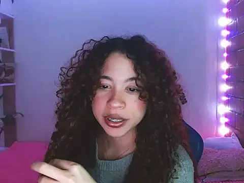 Medussa3033 online show from March 7, 3:58 am