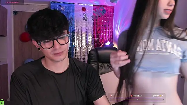 Mikeyvioleta  online show from July 25, 9:40 am