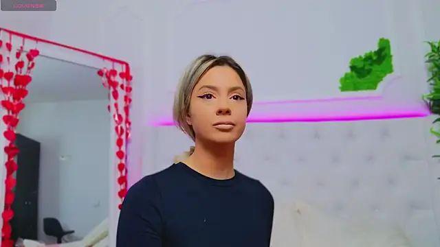 Snapshot of AriannaSins chatting on February 28, 4:20 pm AriannaSins online show from February 28, 4:20 pm