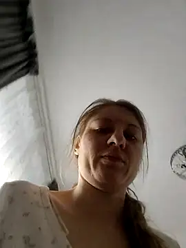 SandyCassie online show from March 24, 7:46 am