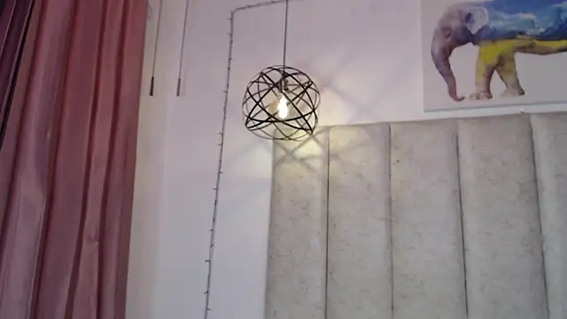 antonella rosecs online show from February 9, 5:22 am