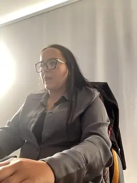 Snapshot of antoniamiller69 chatting on October 22, 11:43 am antoniamiller69 online show from October 22, 11:43 am