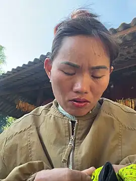 Saomai25 online show from November 29, 8:28 am