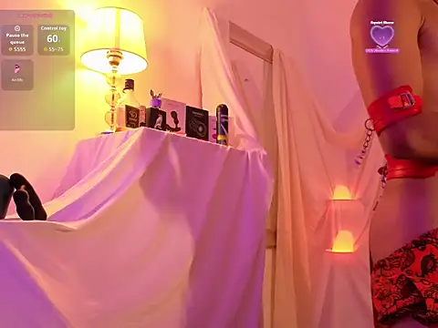 Snapshot of Yamilk101 chatting on November 17, 11:21 pm Yamilk101 online show from November 17, 11:21 pm