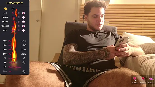 KevinWolf777 online show from November 7, 3:50 am