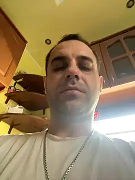 AndyLynn online show from November 8, 6:13 am