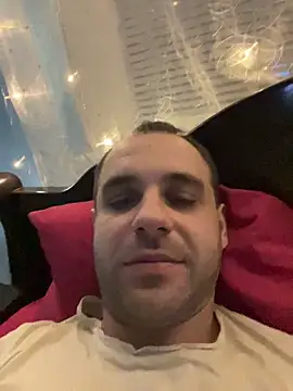 AndyLynn online show from November 8, 7:23 pm