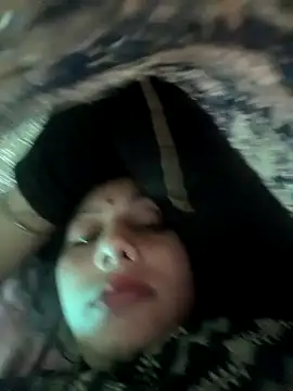 Snapshot of Ragni_bhargav chatting on February 9, 7:56 am Ragni bhargav online show from February 9, 7:56 am